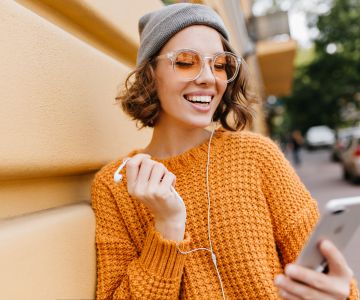 Girl with smartphone